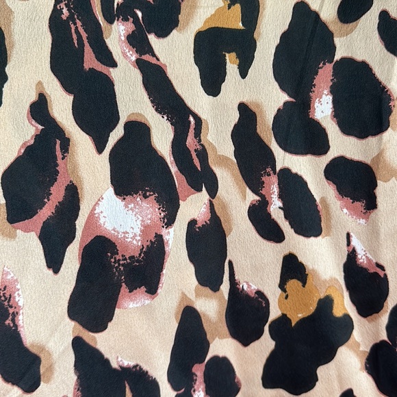 Halter leopard top - size M - Picture 3 of 4